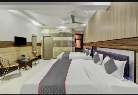 Hotel Alpine By The Golden Taj Group And Hotels Agra