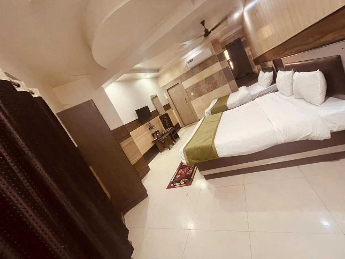 Hotel Alpine By The Golden Taj Group And Hotels Agra